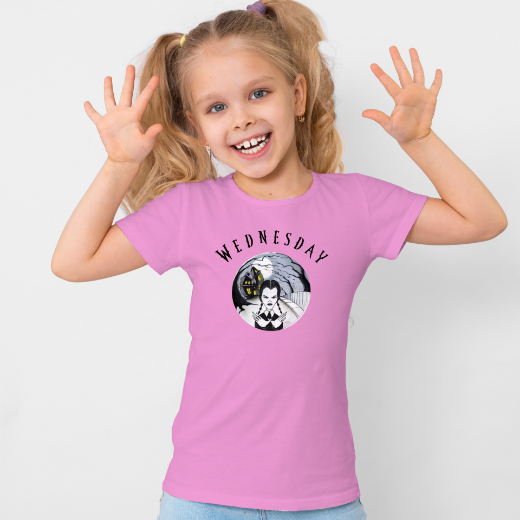 Εικόνα της Παιδικό t-shirt με τύπωμα "Wednesday" 